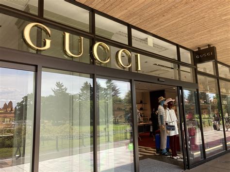 gucci 店舗 千葉|Gucci 池袋本店.